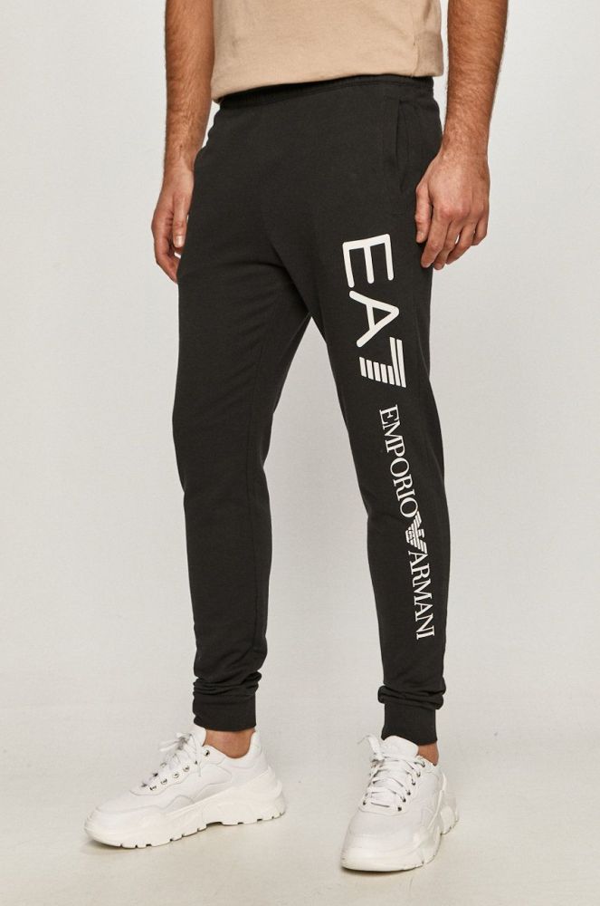 EA7 Emporio Armani - Штани колір чорний (729334)