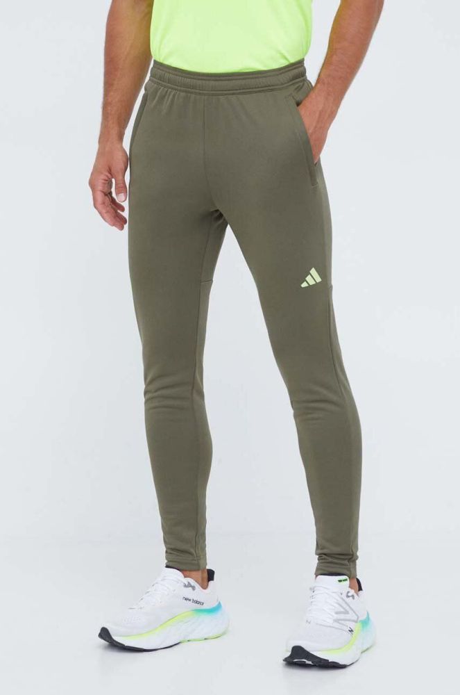 Штани для тренувань adidas Performance Train Essentials Seasonal колір зелений з принтом