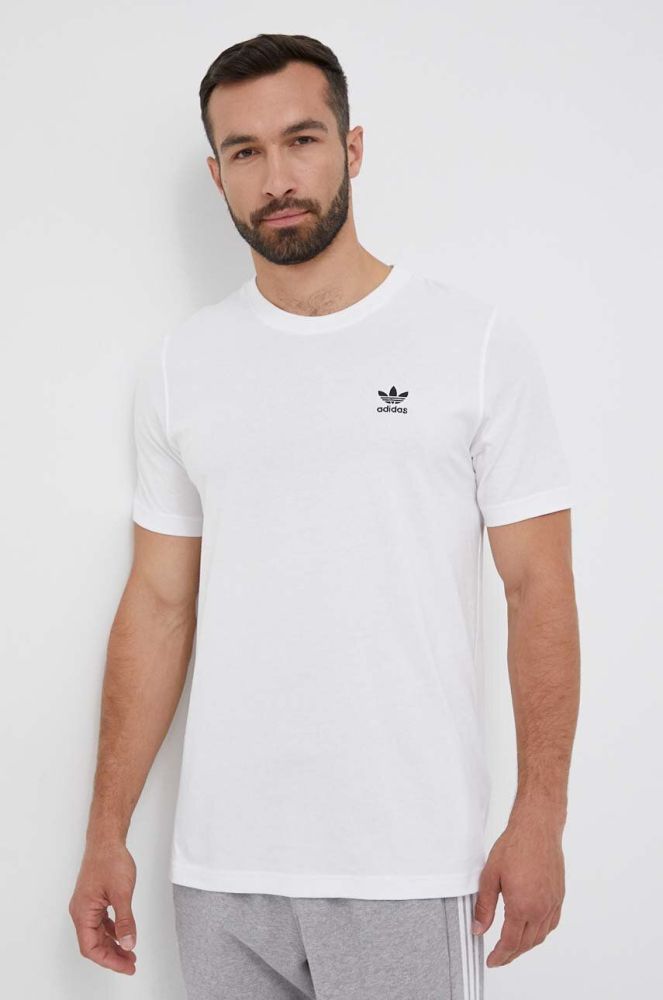 Футболка adidas Originals чоловічий колір білий з аплікацією