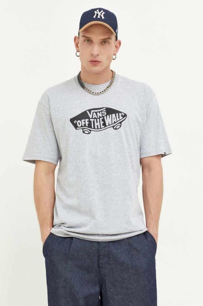 Футболка Vans чоловічий колір сірий з принтом (3379985)