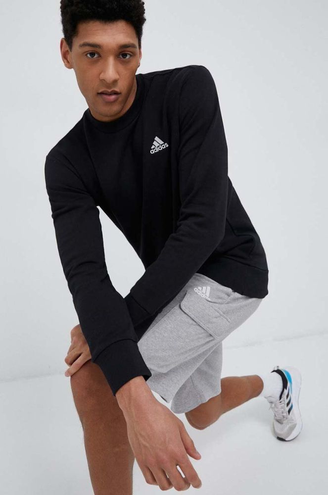Бавовняна кофта adidas чоловіча колір чорний з аплікацією