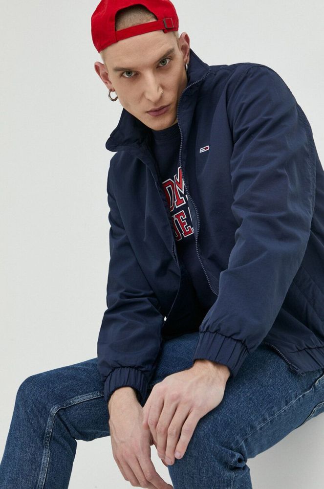 Куртка Tommy Jeans чоловіча колір синій перехідна (2979823)