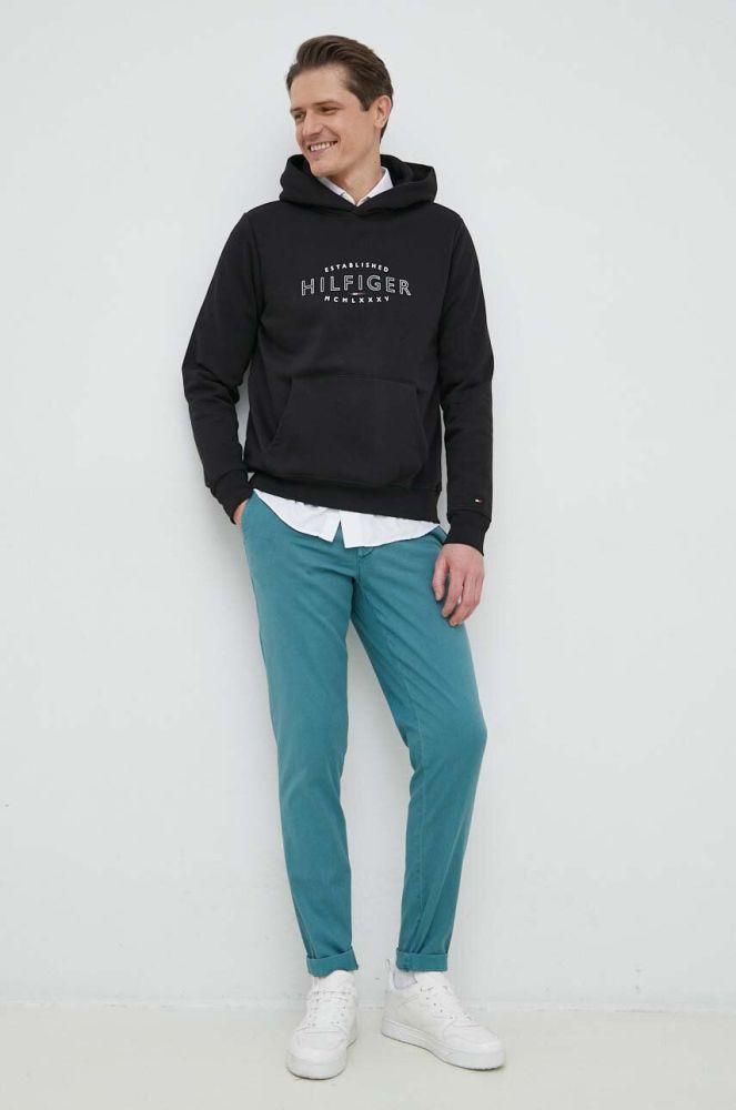 Штани з домішкою льону Tommy Hilfiger колір зелений фасон chinos (3031584)